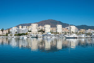 houses and apartments on Estepona port